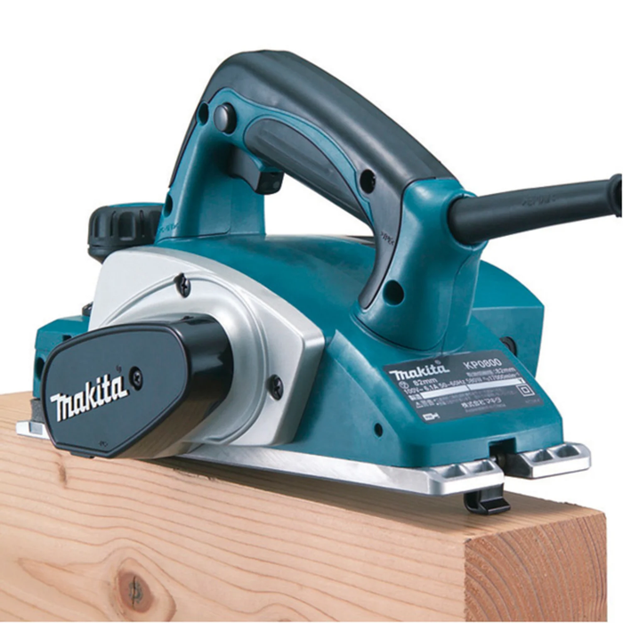 RABOT 620 W 82 MM + COFFRET MAKPAC MAKITA KP0800J